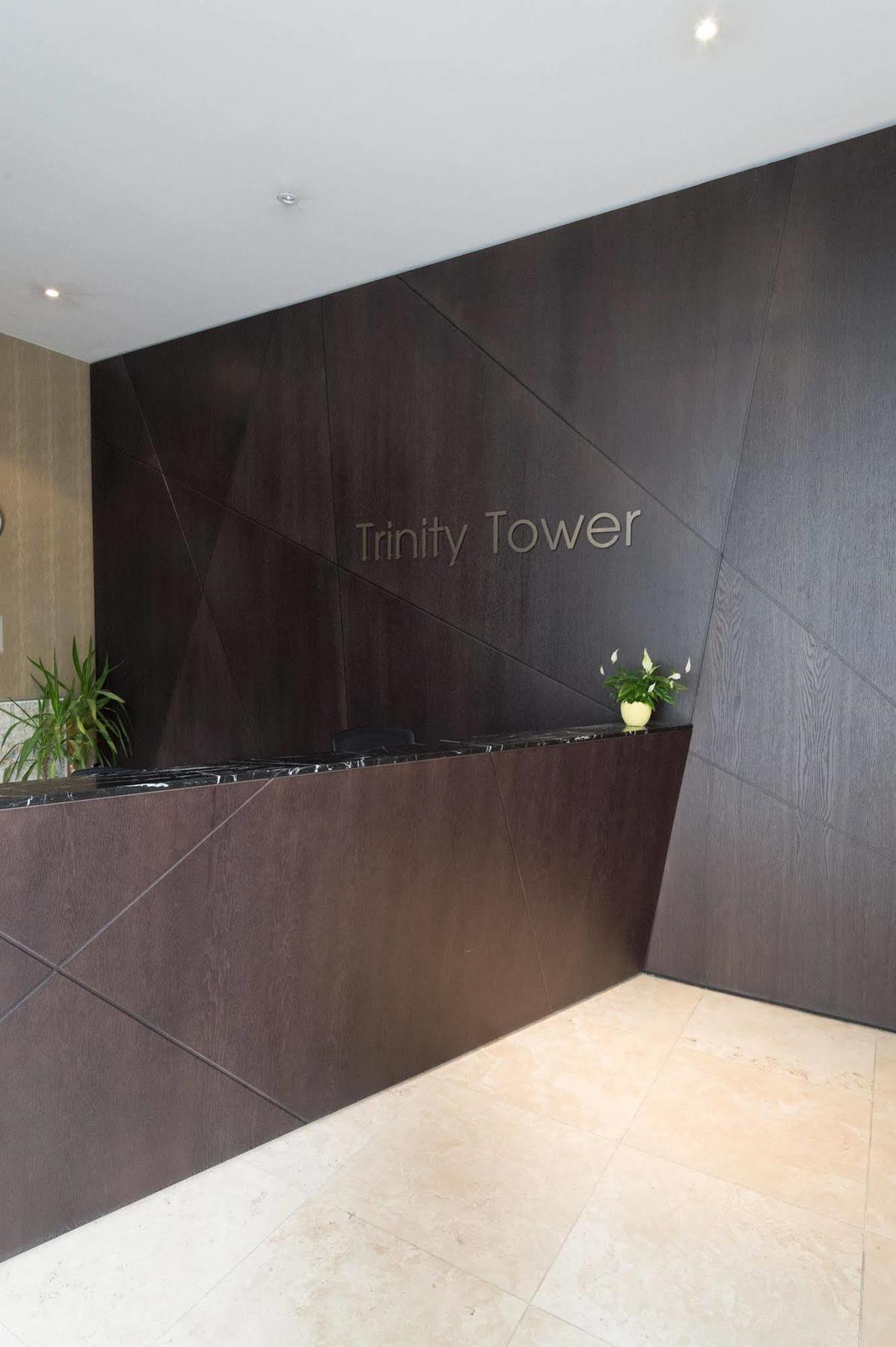 Saco Canary Wharf - Trinity Tower ลอนดอน ภายนอก รูปภาพ